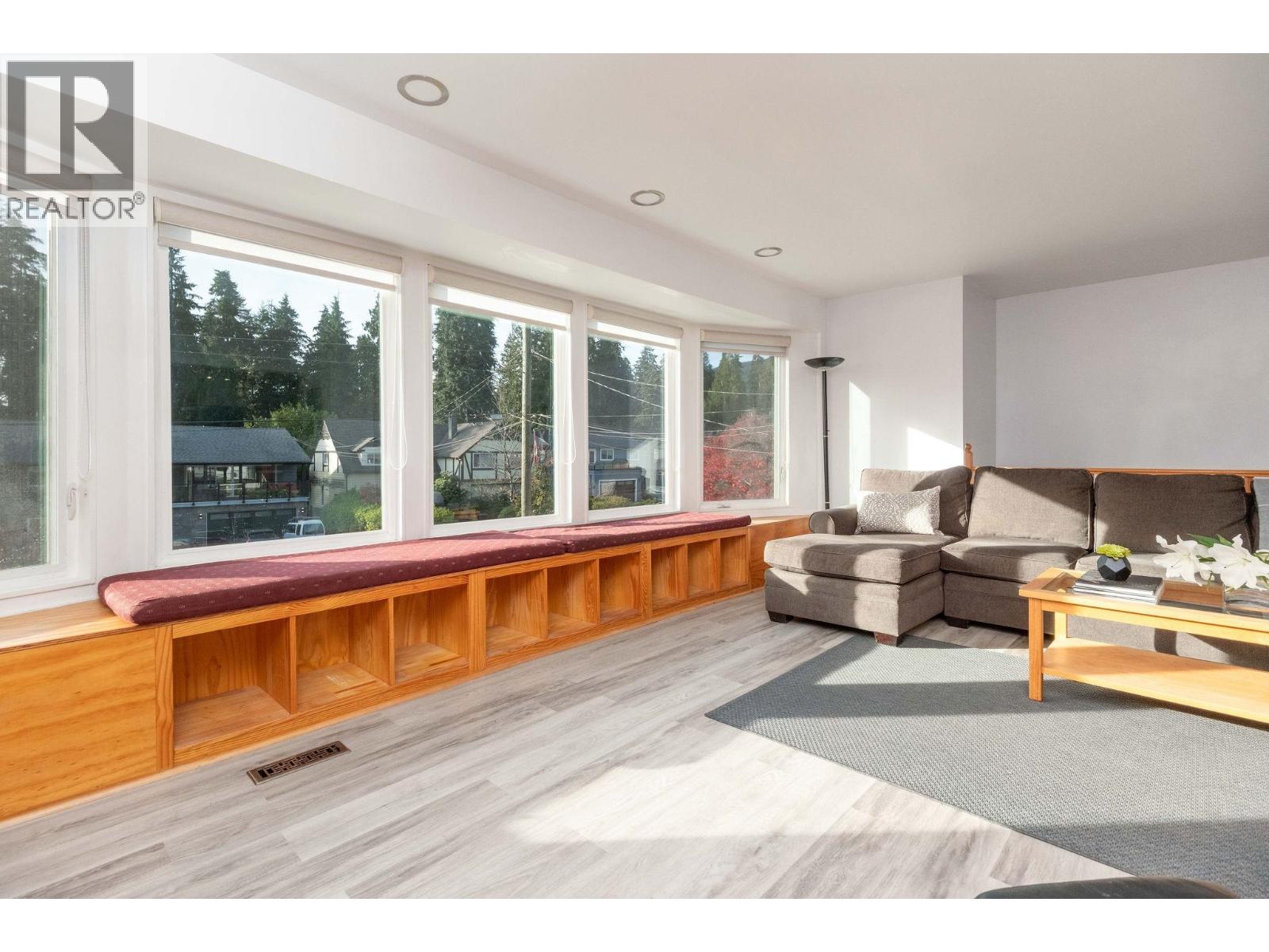2644 Kilmarnock Crescent, North Vancouver, British Columbia  V7J 2Z5 - Photo 6 - R3066307