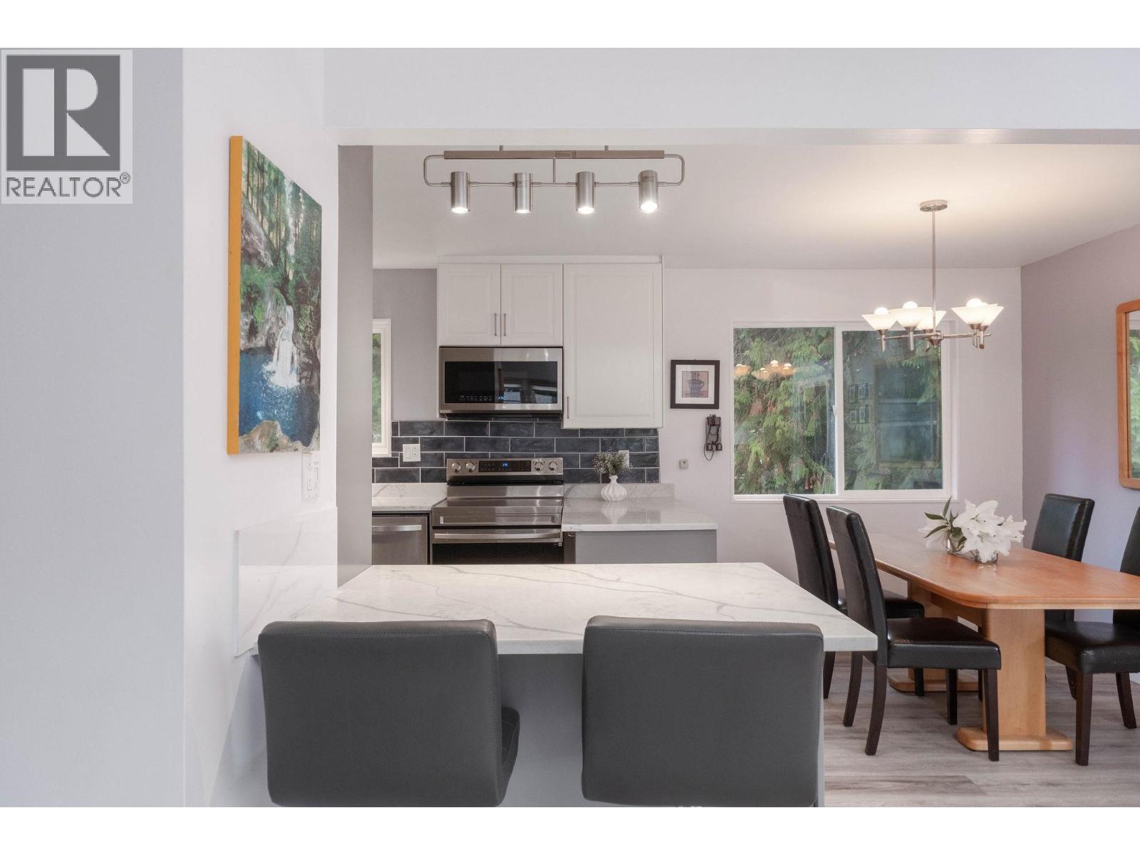 2644 Kilmarnock Crescent, North Vancouver, British Columbia  V7J 2Z5 - Photo 9 - R3066307