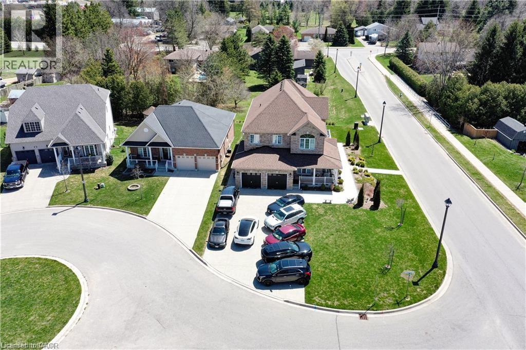 11 Aitken Court, Fergus, Ontario  N1M 0C8 - Photo 33 - 40779981