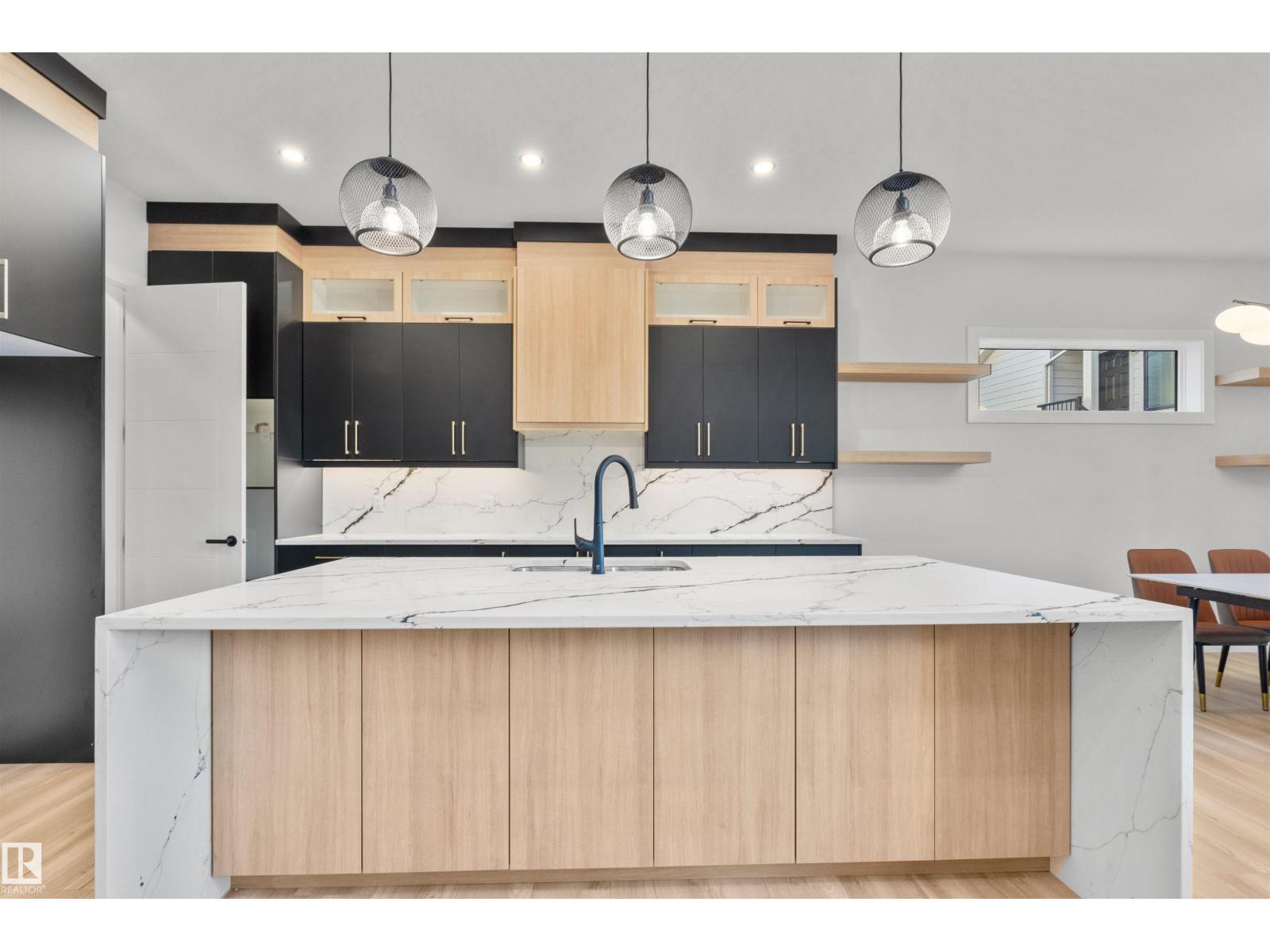 6720 Crawford Wy Sw, Edmonton, Alberta  T6W 1A6 - Photo 10 - E4465076