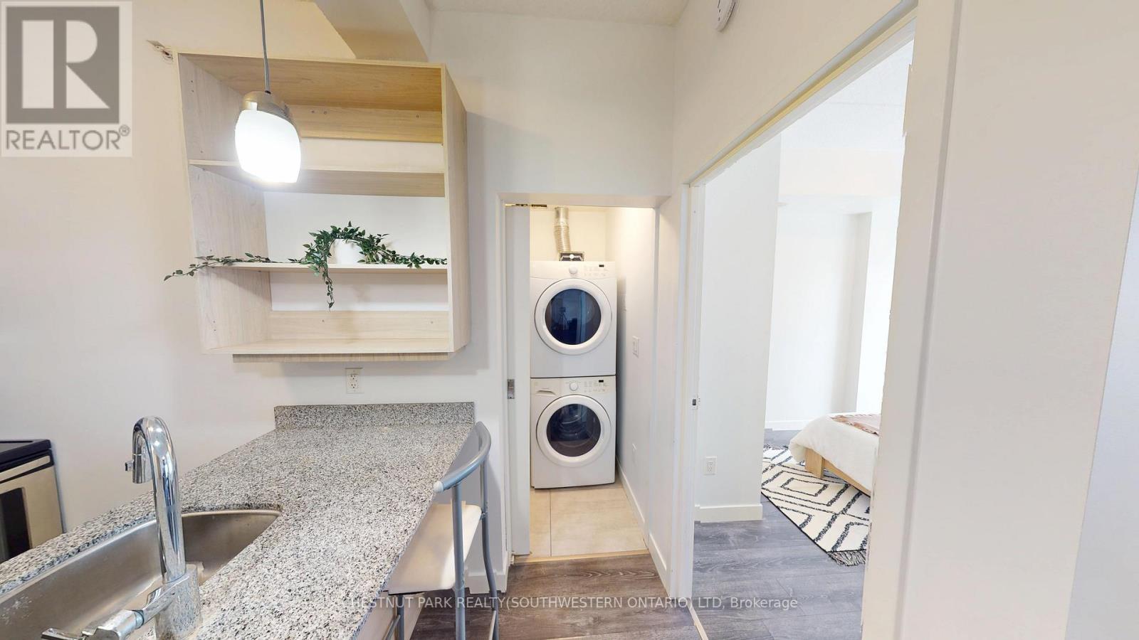 1003 - 318 Spruce Street, Waterloo, Ontario  N2L 3M7 - Photo 12 - X12530588