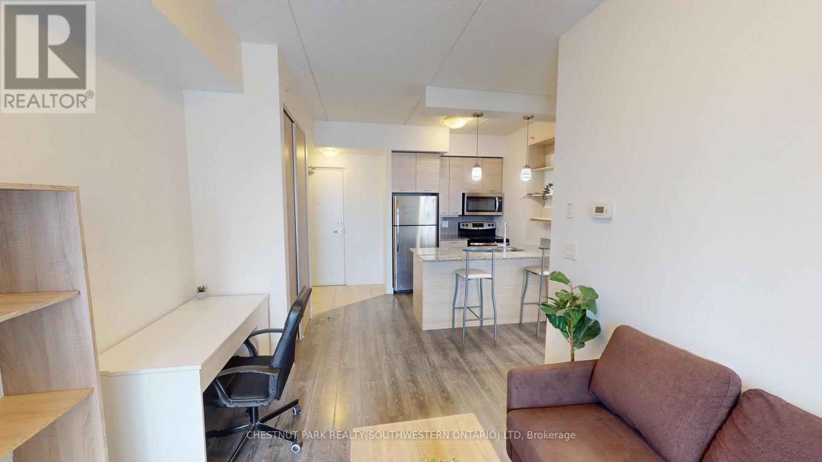 1003 - 318 Spruce Street, Waterloo, Ontario  N2L 3M7 - Photo 6 - X12530588