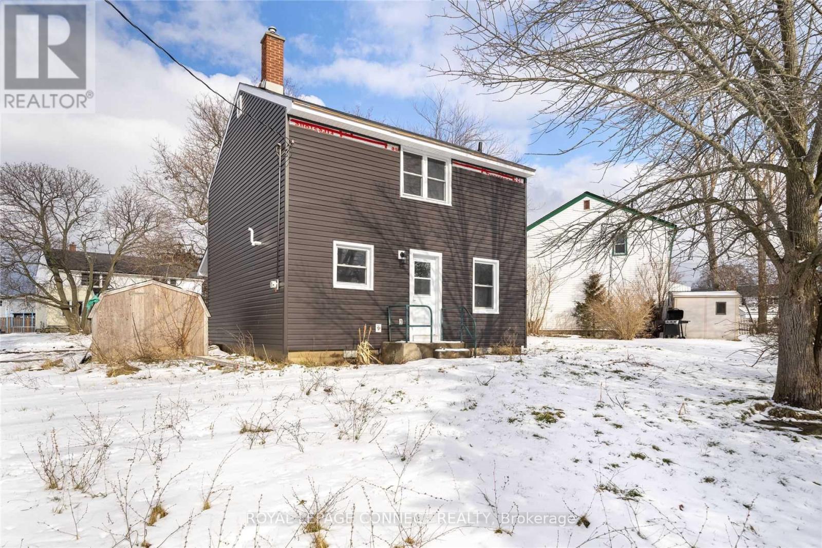 13 Diver Belt Drive, Prince Edward County, Ontario  K0K 2T0 - Photo 12 - X12530636