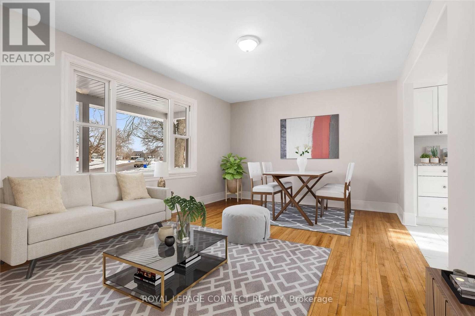 13 Diver Belt Drive, Prince Edward County, Ontario  K0K 2T0 - Photo 2 - X12530636