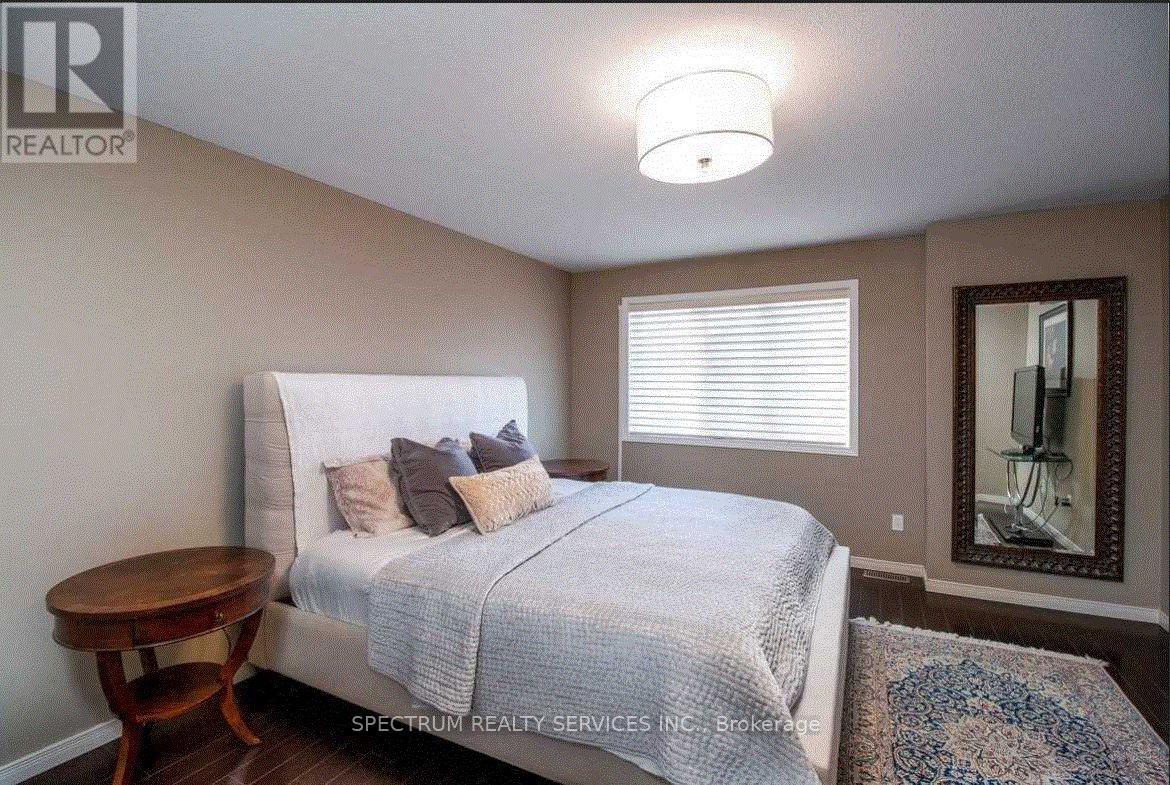 15 - 20 Pisa Drive, Hamilton, Ontario  L8E 6G7 - Photo 11 - X12530662