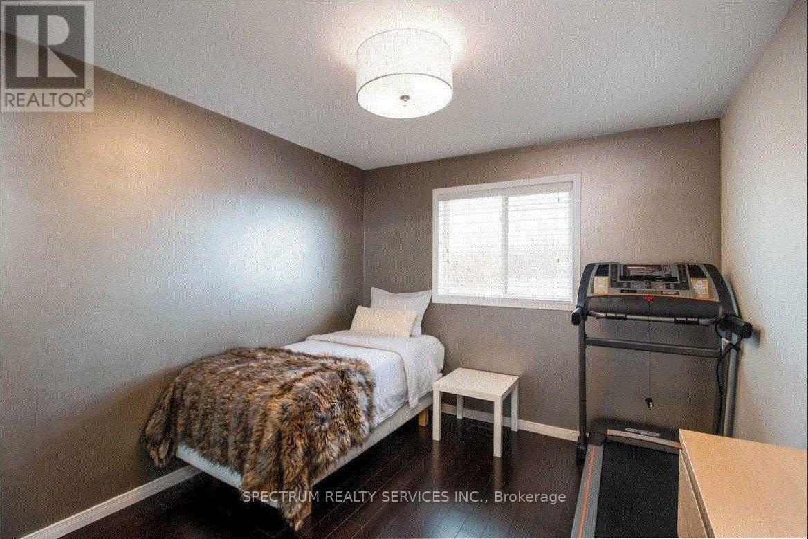 15 - 20 Pisa Drive, Hamilton, Ontario  L8E 6G7 - Photo 13 - X12530662