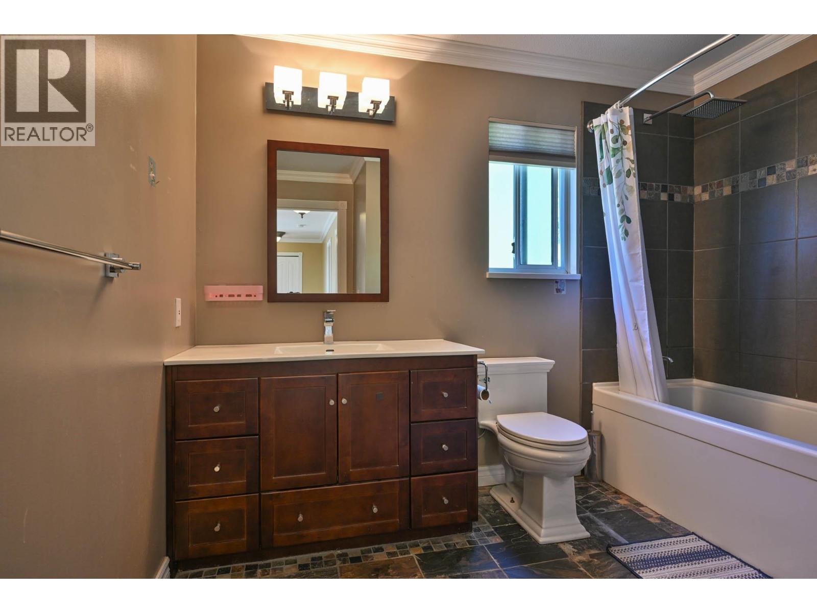 1422 Magnolia Place, Coquitlam, British Columbia  V3H 4S8 - Photo 21 - R3066080