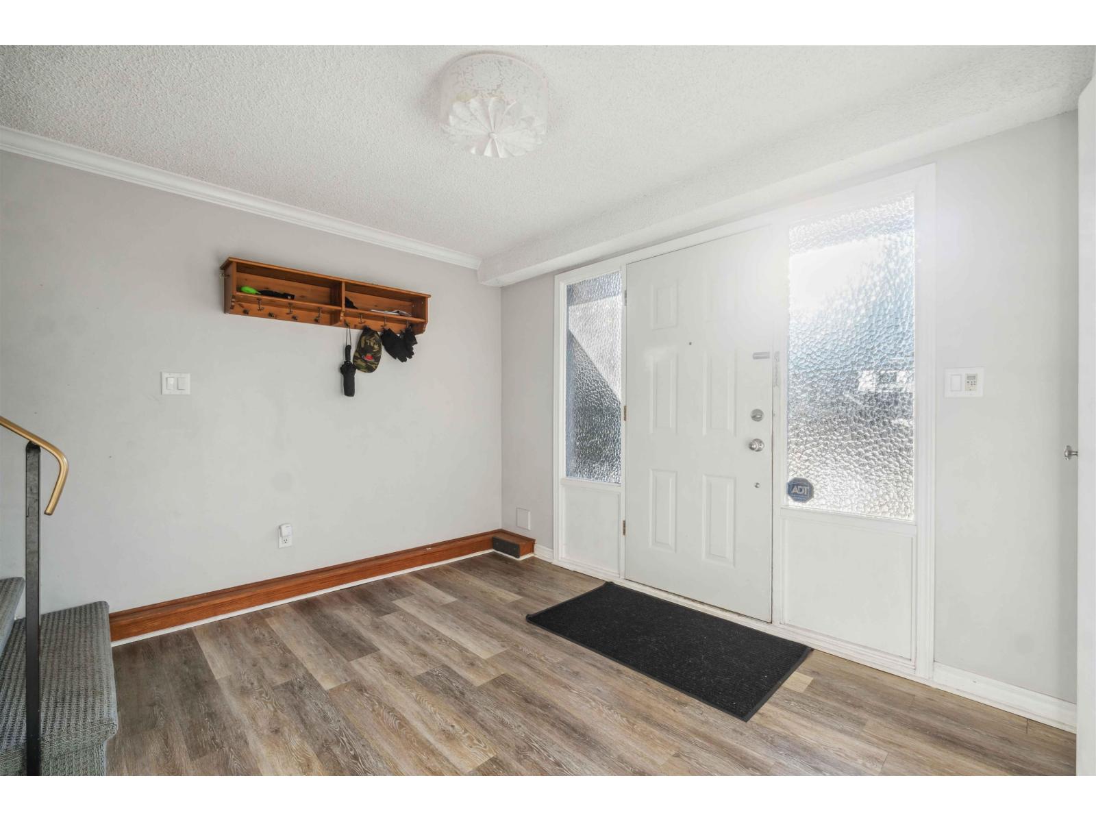 2436 Midas Street, Abbotsford, British Columbia  V2S 4R3 - Photo 4 - R3066221