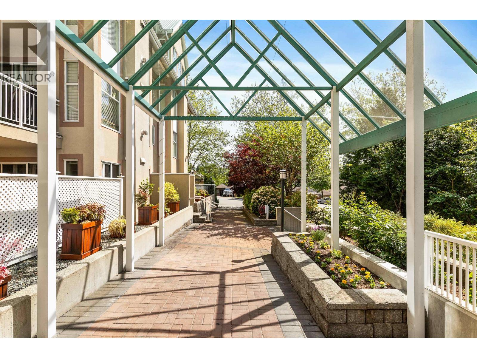 310 11609 227 Street, Maple Ridge, British Columbia  V2X 2L9 - Photo 4 - R3066083