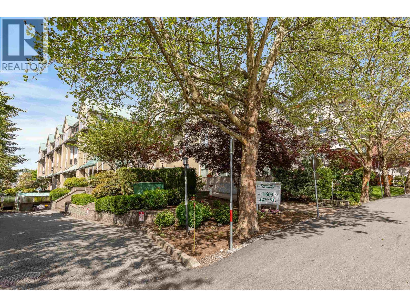 310 11609 227 Street, Maple Ridge, British Columbia  V2X 2L9 - Photo 2 - R3066083