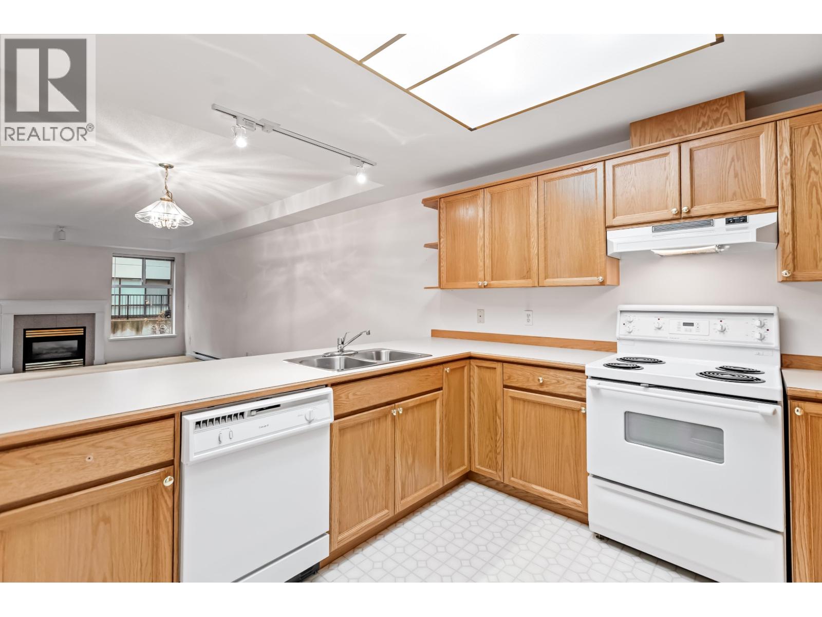 310 11609 227 Street, Maple Ridge, British Columbia  V2X 2L9 - Photo 27 - R3066083