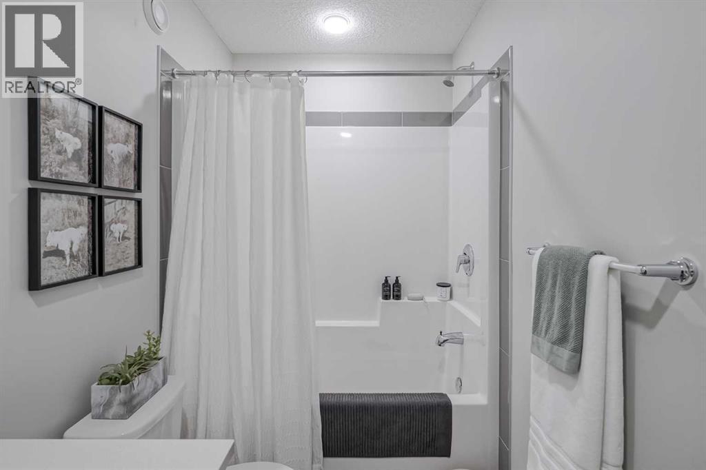 859 Walgrove Boulevard Se, Calgary, Alberta  T2X 4G1 - Photo 27 - A2270101