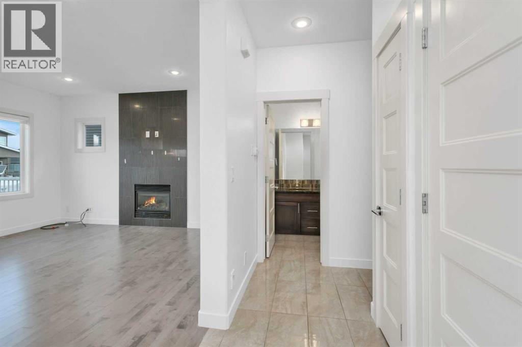 109 Lalor Drive, Red Deer, Alberta  T4R 0R6 - Photo 5 - A2267951