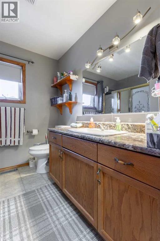 130 45 Avenue W, Claresholm, Alberta  T0L 0T0 - Photo 15 - A2267655