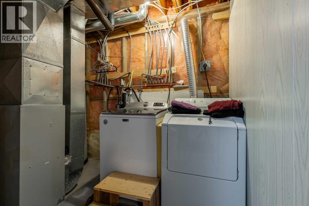 130 45 Avenue W, Claresholm, Alberta  T0L 0T0 - Photo 23 - A2267655