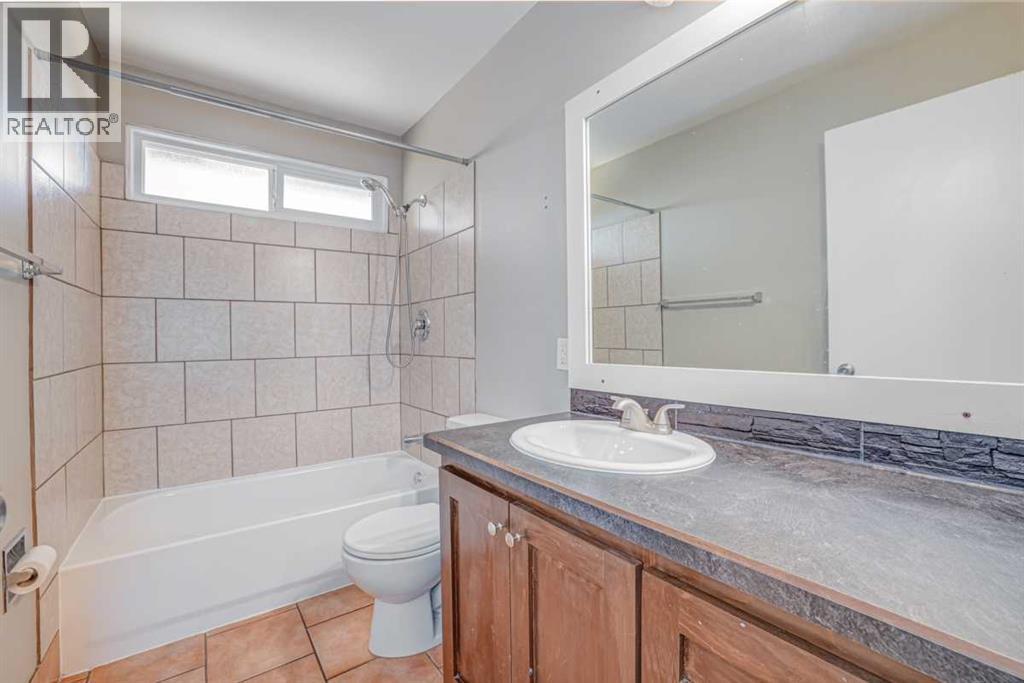 99 Mardale Crescent Ne, Calgary, Alberta  T2A 3V4 - Photo 19 - A2265214