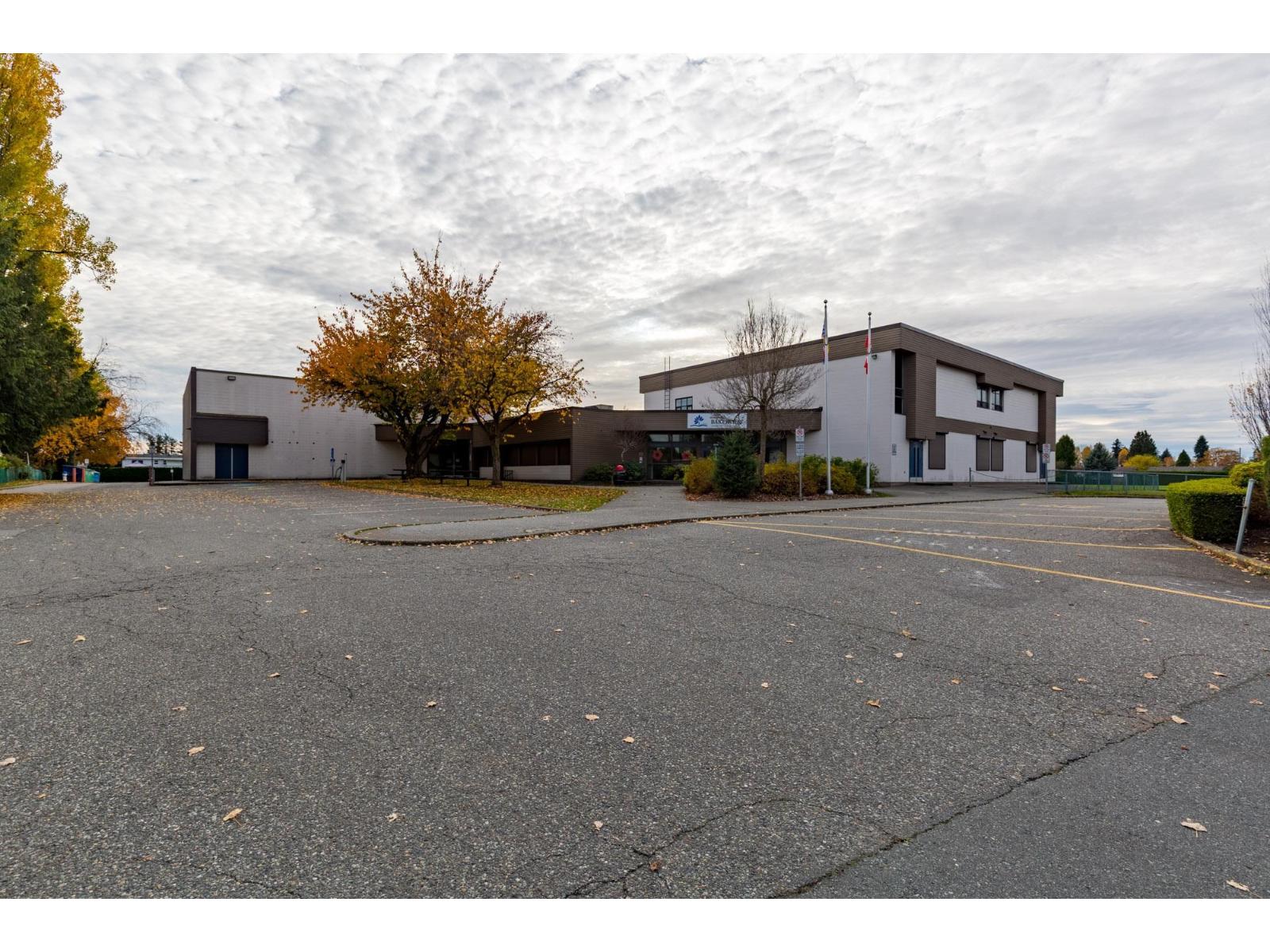 32633 Marshall Road, Abbotsford, British Columbia  V2S 4N6 - Photo 36 - R3066019