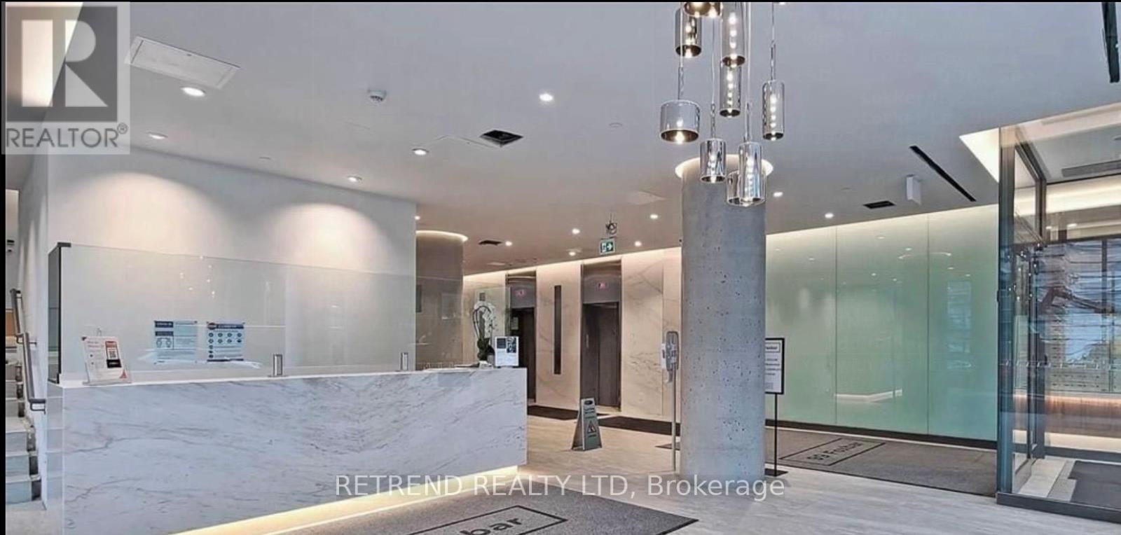 99 Foxbar Road, Toronto, Ontario  M4V 0B2 - Photo 2 - C12530780