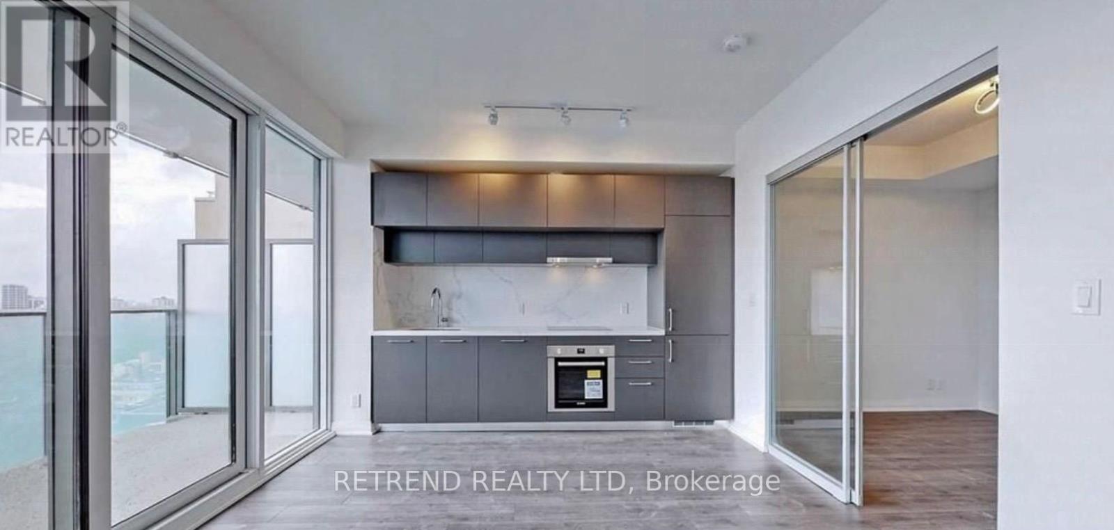 99 Foxbar Road, Toronto, Ontario  M4V 0B2 - Photo 4 - C12530780