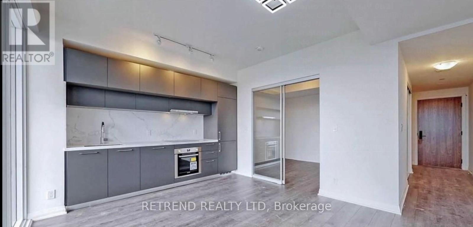 99 Foxbar Road, Toronto, Ontario  M4V 0B2 - Photo 5 - C12530780