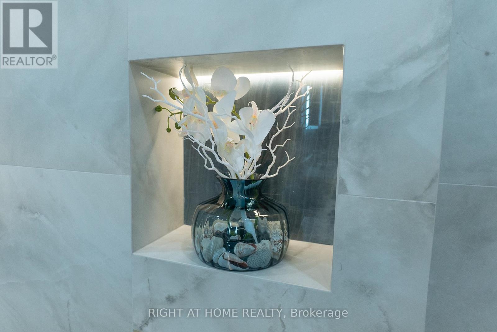 608 - 447 Walmer Road, Toronto, Ontario  M5P 2X9 - Photo 45 - C12530846