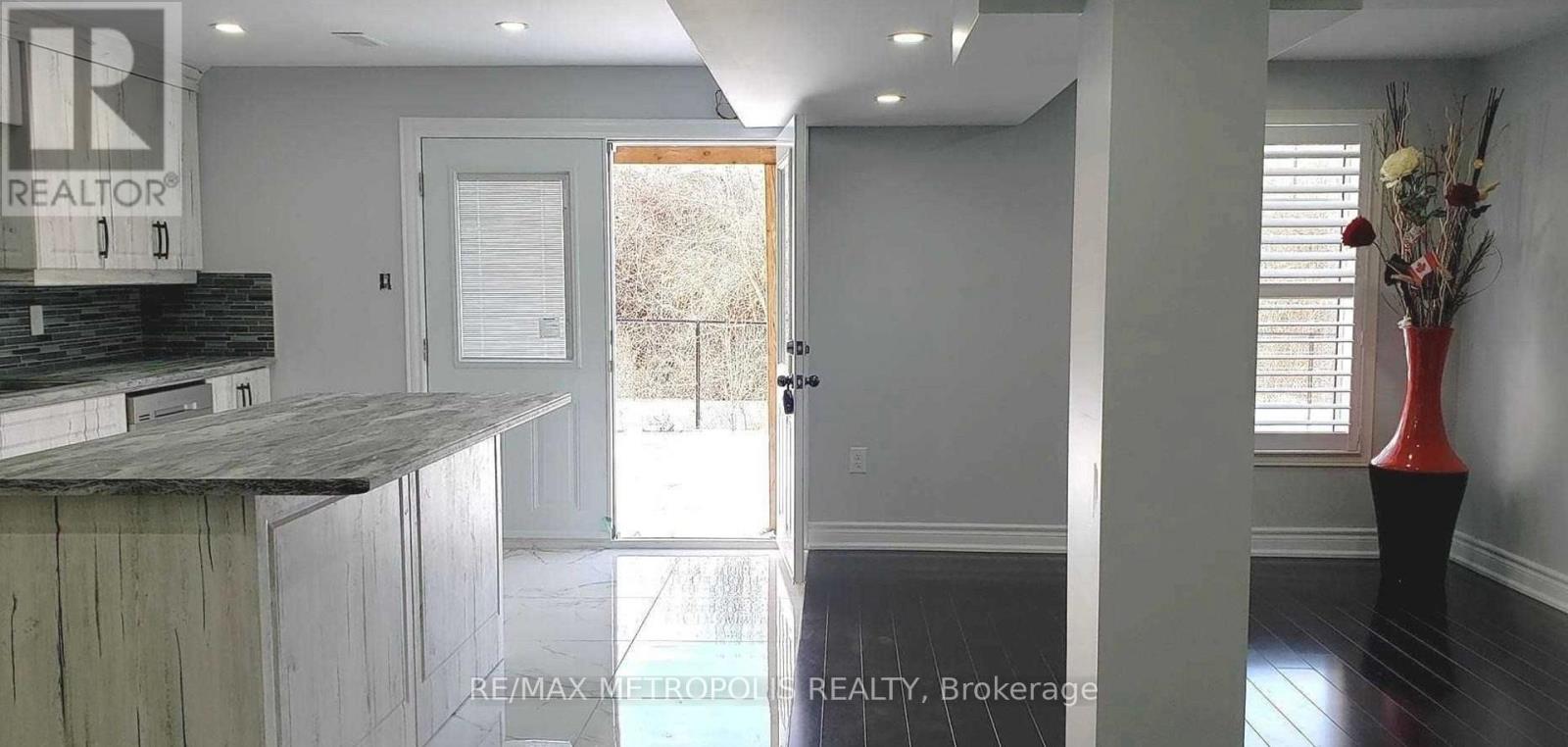 Bsmt - 67 Westgate Avenue, Ajax, Ontario  L1Z 0S4 - Photo 11 - E12530784