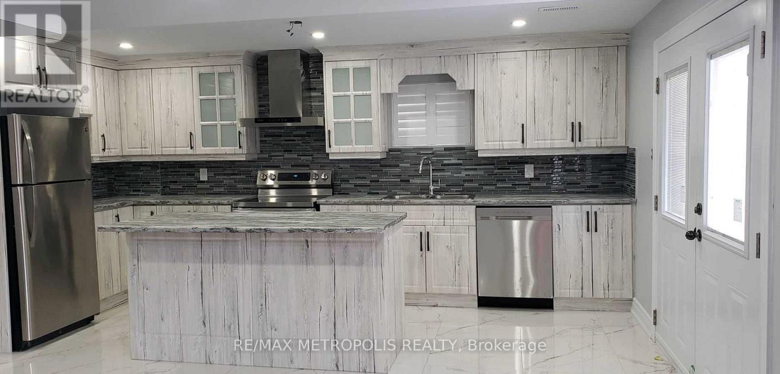 Bsmt - 67 Westgate Avenue, Ajax, Ontario  L1Z 0S4 - Photo 4 - E12530784