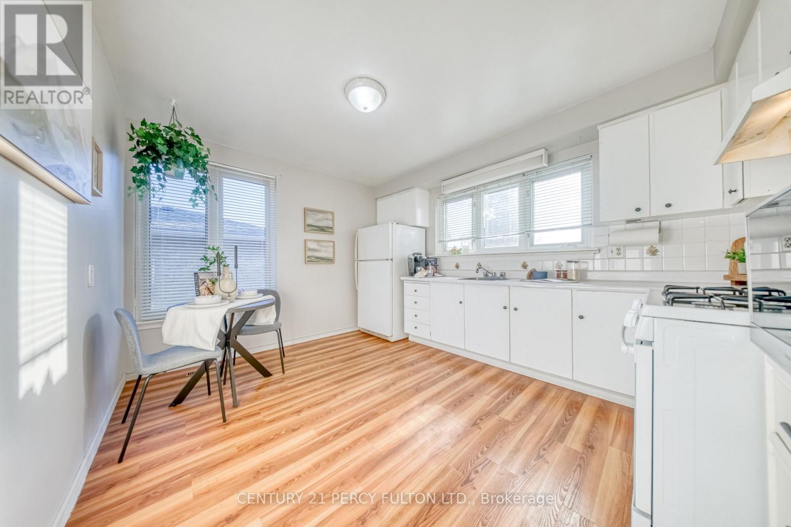 43 Taylor Road, Ajax, Ontario  L1S 2X5 - Photo 12 - E12530816