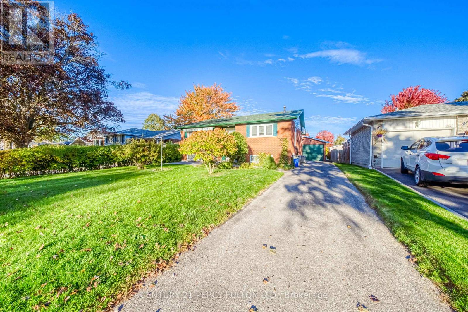 43 Taylor Road, Ajax, Ontario  L1S 2X5 - Photo 2 - E12530816