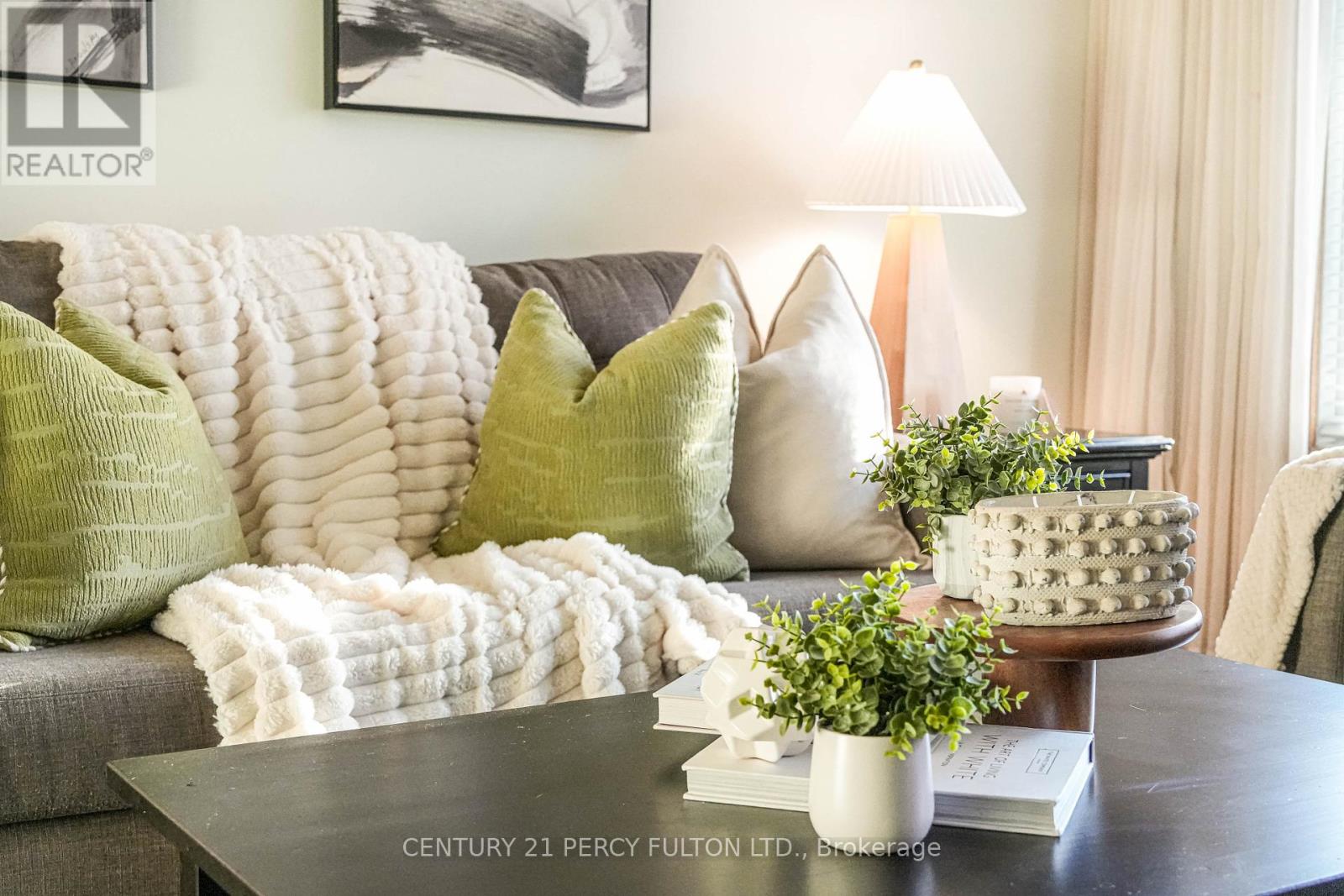 43 Taylor Road, Ajax, Ontario  L1S 2X5 - Photo 9 - E12530816