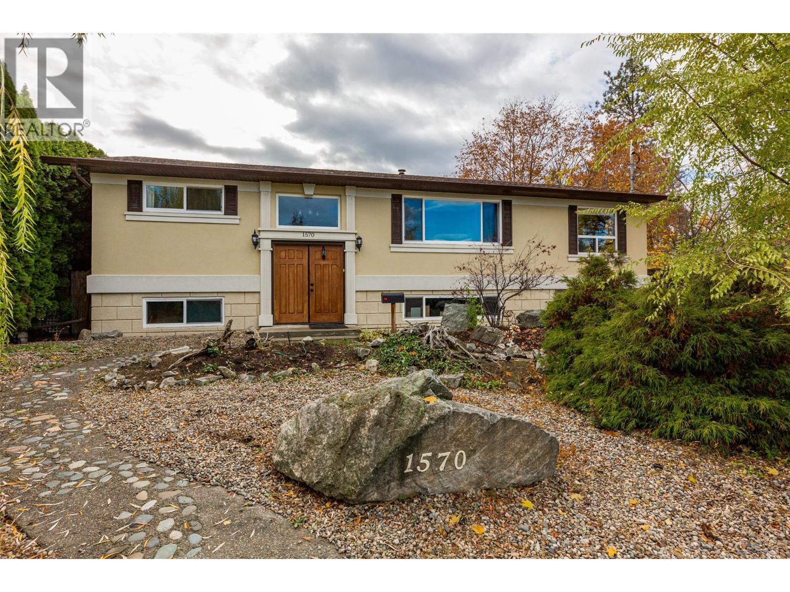 1570 Pasadena Road, kelowna, British Columbia