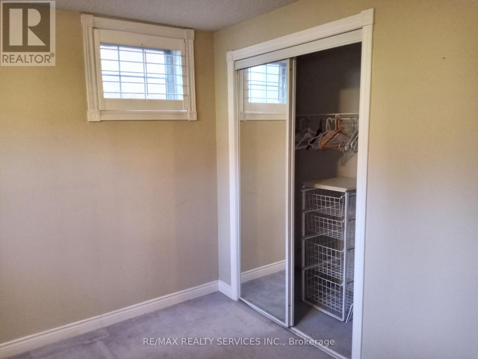 Lower - 257 Anthony Avenue, Mississauga, Ontario  L4Z 3V4 - Photo 3 - W12530804