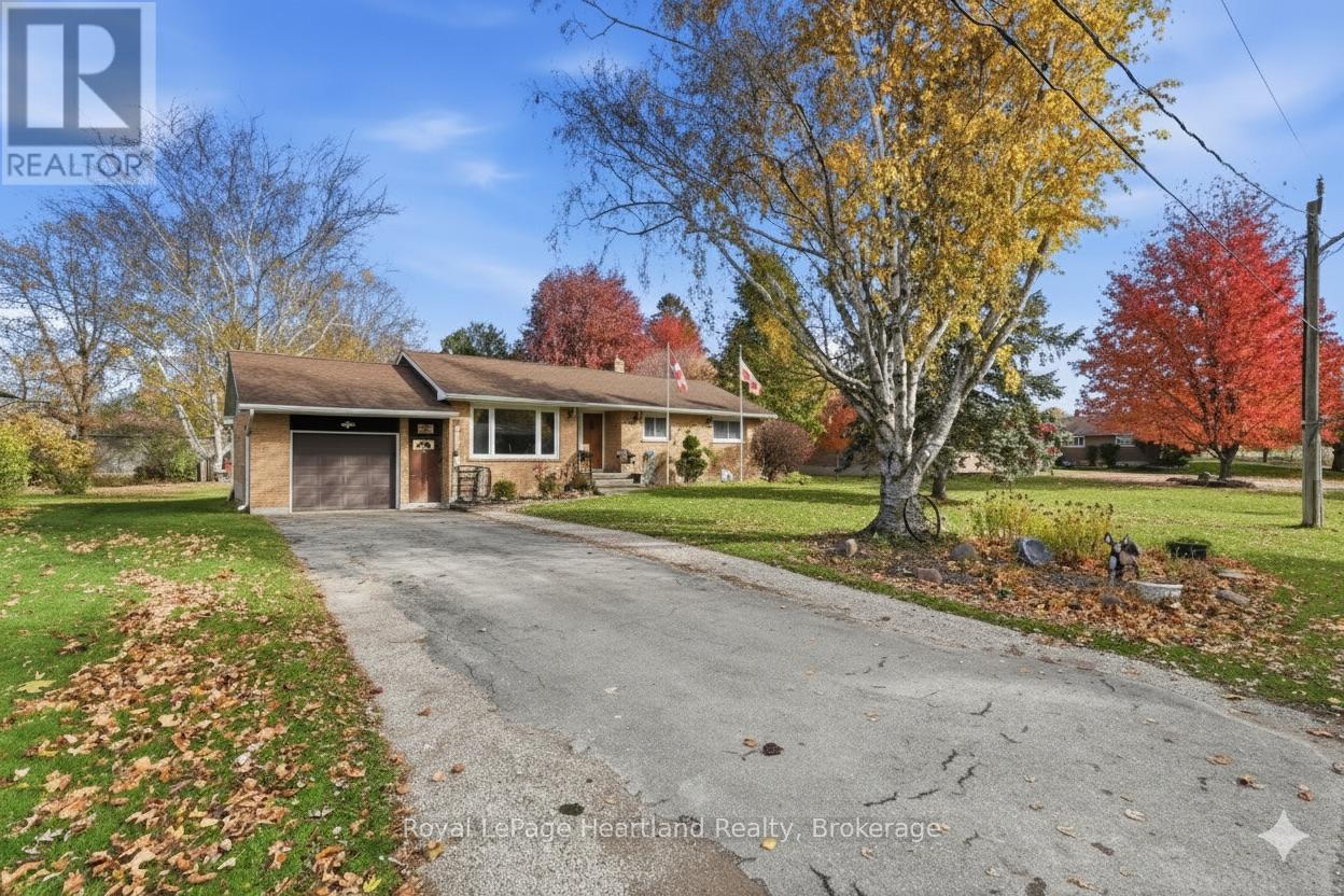 292 WELLINGTON STREET, North Huron, Ontario