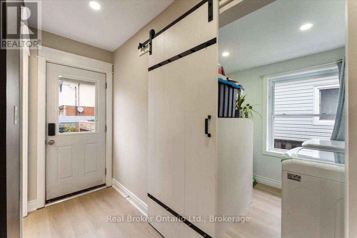 171 Britannia Avenue, Hamilton, Ontario  L8H 1X6 - Photo 19 - X12530936