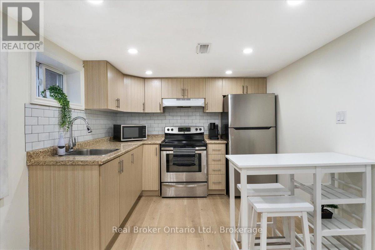 171 Britannia Avenue, Hamilton, Ontario  L8H 1X6 - Photo 28 - X12530936