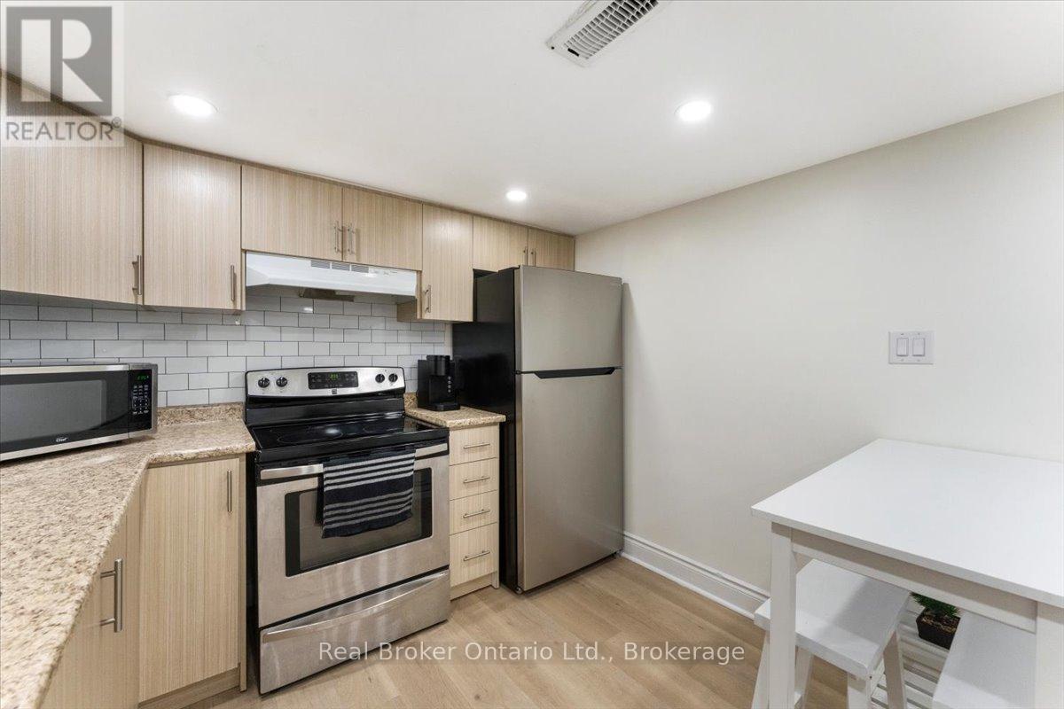 171 Britannia Avenue, Hamilton, Ontario  L8H 1X6 - Photo 30 - X12530936