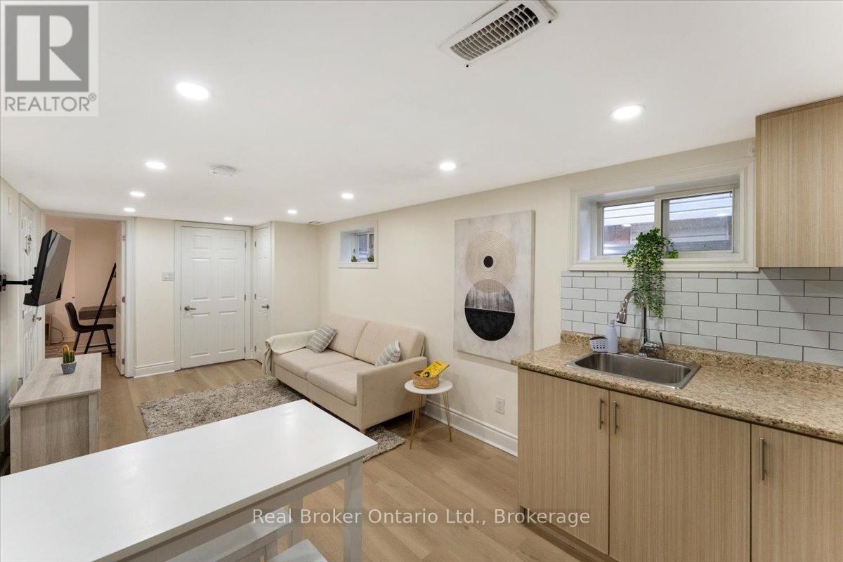 171 Britannia Avenue, Hamilton, Ontario  L8H 1X6 - Photo 31 - X12530936