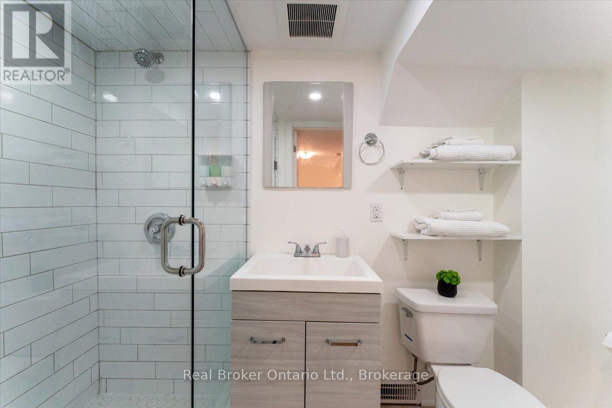 171 Britannia Avenue, Hamilton, Ontario  L8H 1X6 - Photo 35 - X12530936