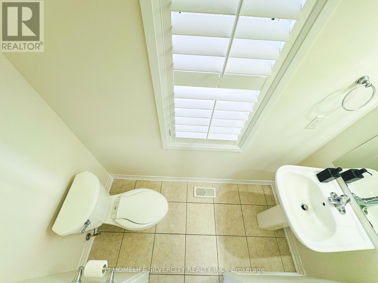 28 Jenkins Street, East Luther Grand Valley, Ontario  L9W 7R3 - Photo 4 - X12530796