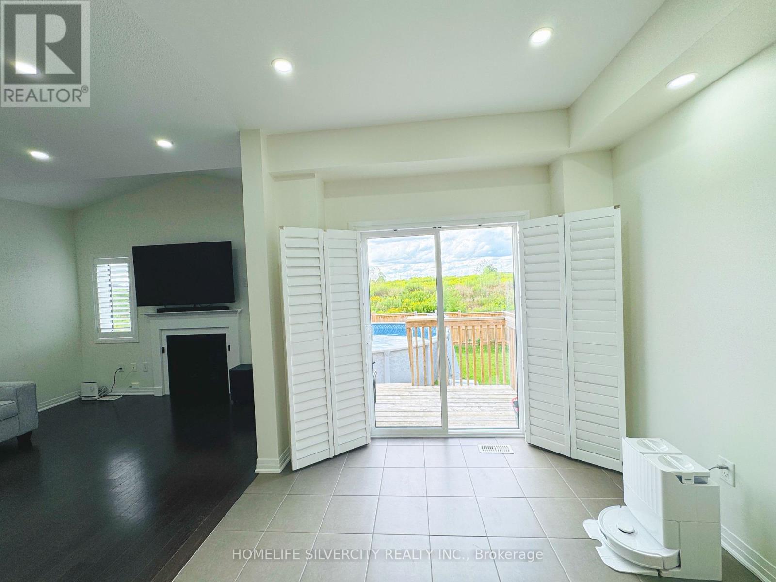 28 Jenkins Street, East Luther Grand Valley, Ontario  L9W 7R3 - Photo 8 - X12530796