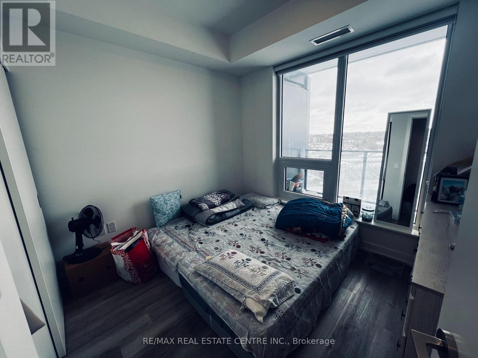 809 - 15 Wellington Street S, Kitchener, Ontario  N2G 0E4 - Photo 16 - X12530802