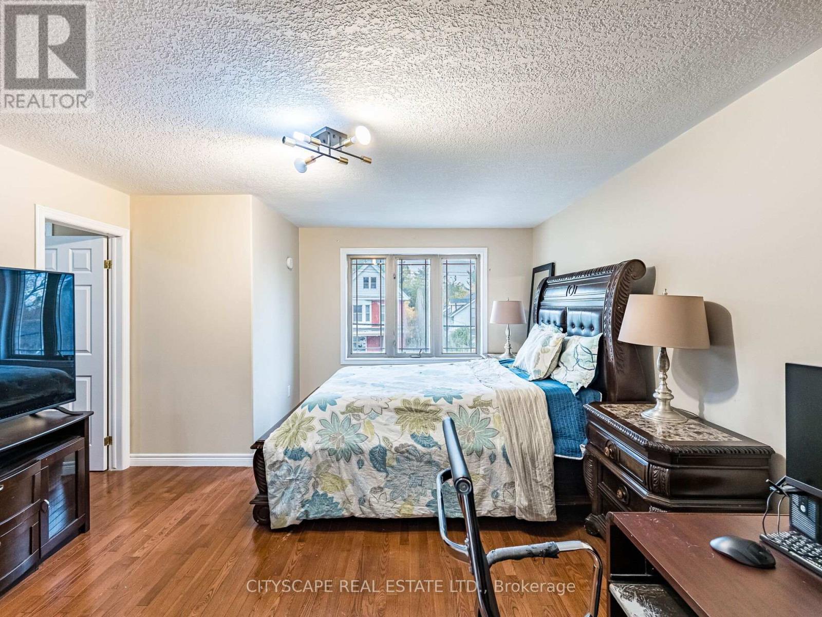 22 Jones Street, Hamilton, Ontario  L8R 1X8 - Photo 18 - X12530834