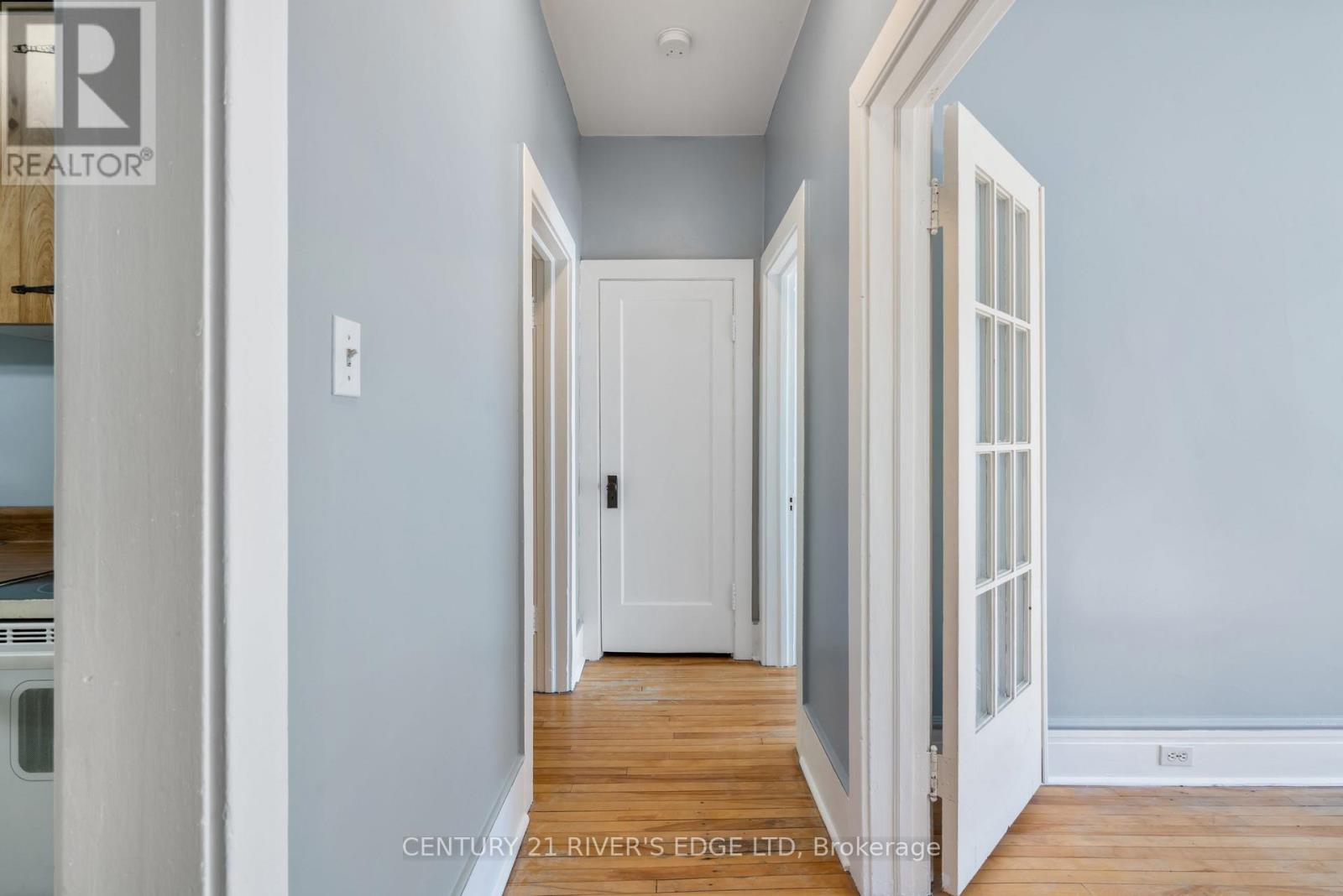 1 - 29 Buell Street, Brockville, Ontario  K6V 4Y1 - Photo 3 - X12530904