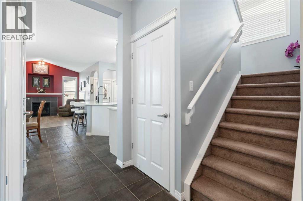 157 Morningside Gardens Sw, Airdrie, Alberta  T4B 0C9 - Photo 7 - A2264388