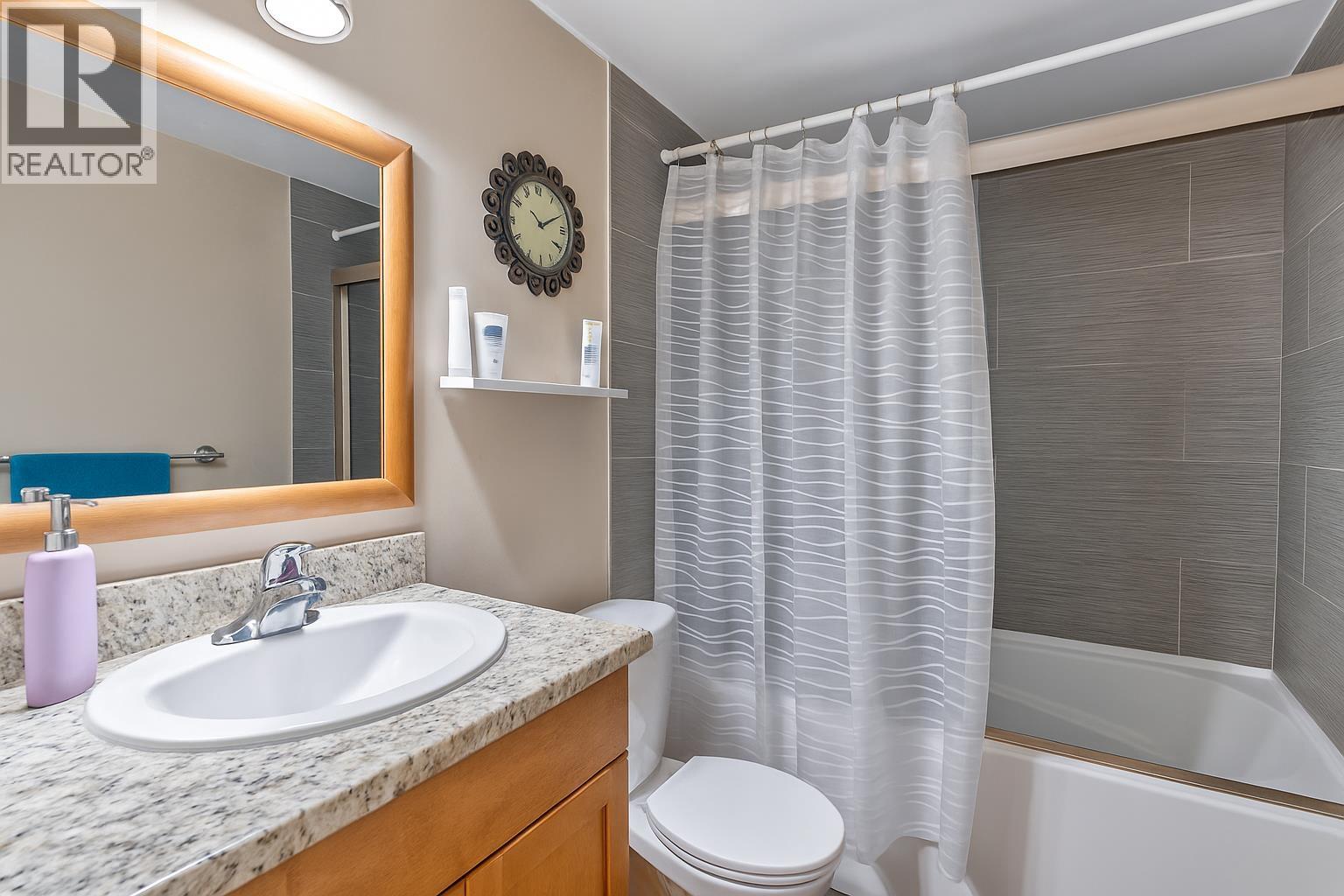 5842 Woodsworth Street, Burnaby, British Columbia  V5G 1S7 - Photo 33 - R3066270