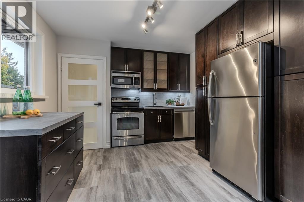 260 Foxbar Road, Burlington, Ontario  L7L 3A3 - Photo 11 - 40786908