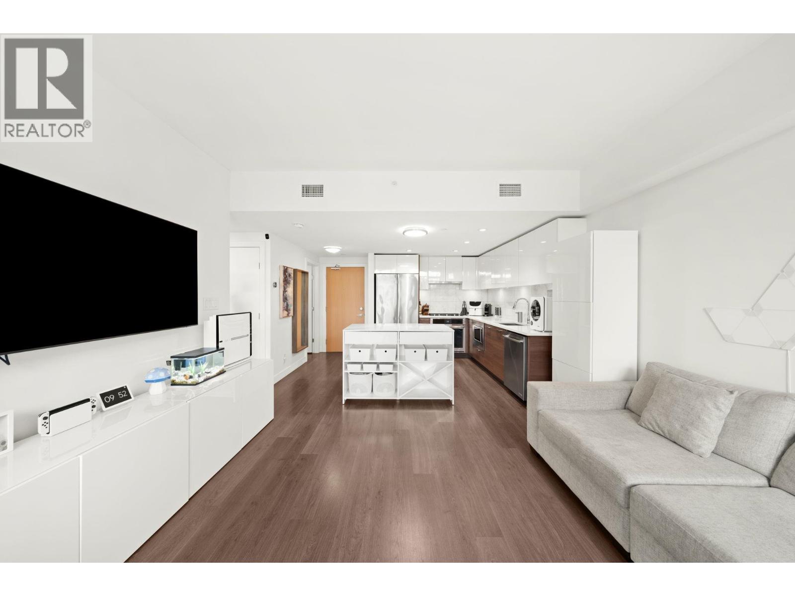 209 3557 Sawmill Crescent, Vancouver, British Columbia  V5S 0E2 - Photo 2 - R3066048