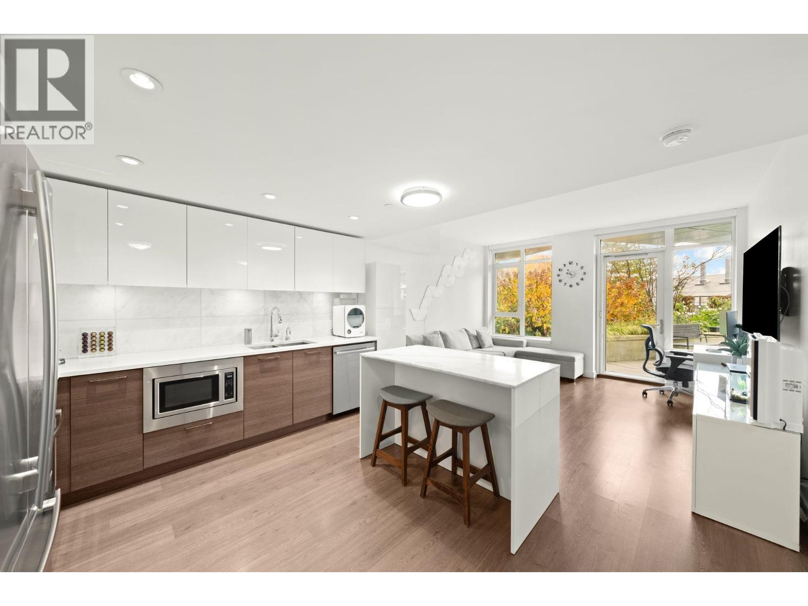 209 3557 Sawmill Crescent, Vancouver, British Columbia  V5S 0E2 - Photo 6 - R3066048