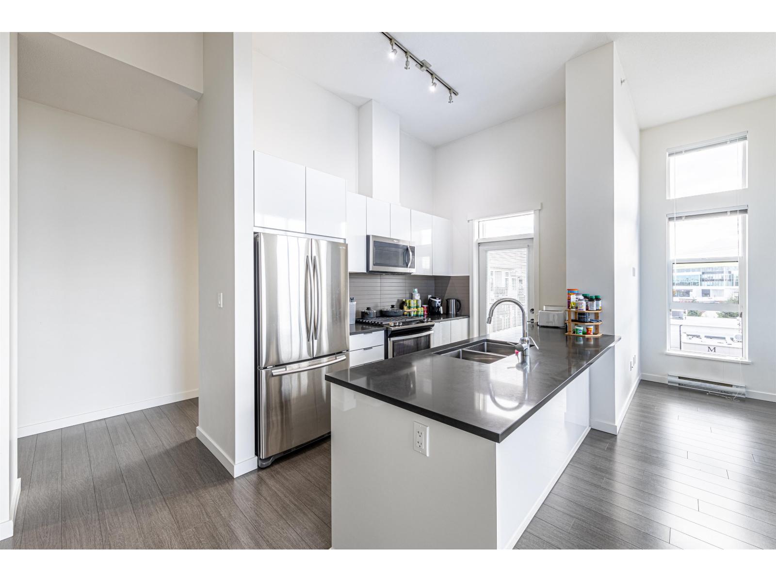 411 15137 33 Avenue, Surrey, British Columbia  V3Z 0Y1 - Photo 10 - R3066342