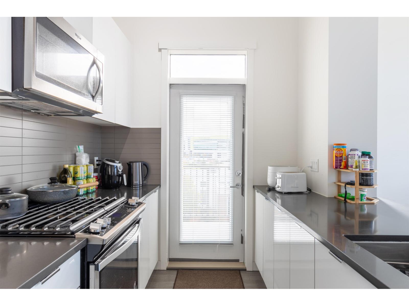 411 15137 33 Avenue, Surrey, British Columbia  V3Z 0Y1 - Photo 14 - R3066342